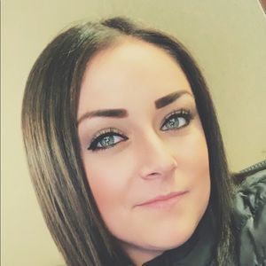 Meet your Posher, Aliaon